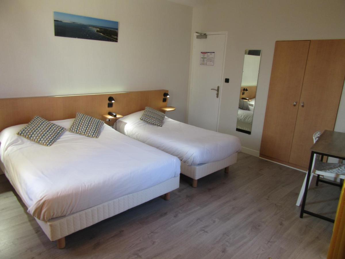 Contact Hotel De France Saintes Esterno foto