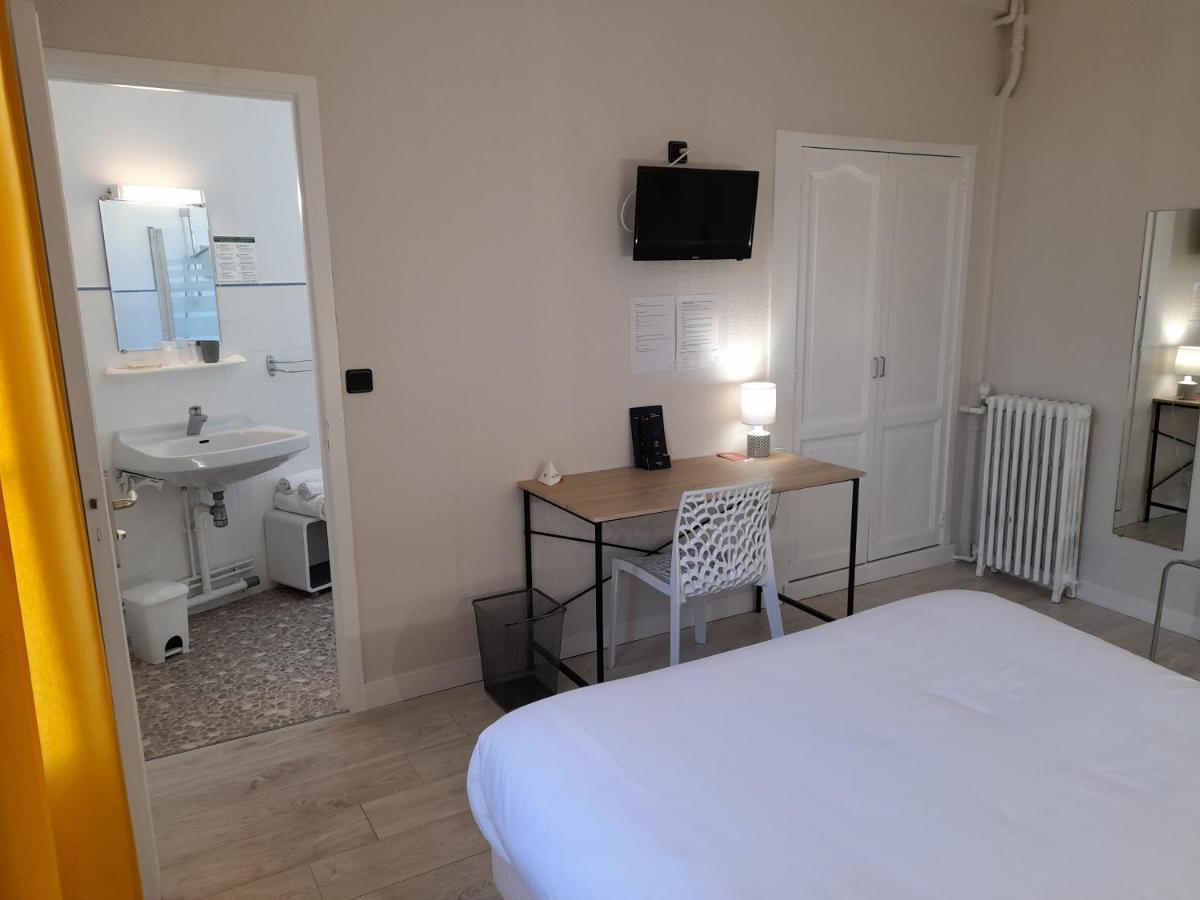 Contact Hotel De France Saintes Esterno foto