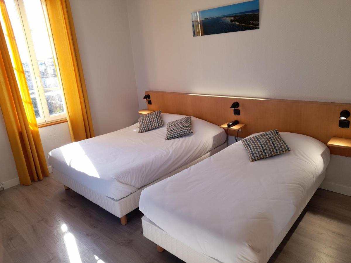 Contact Hotel De France Saintes Esterno foto