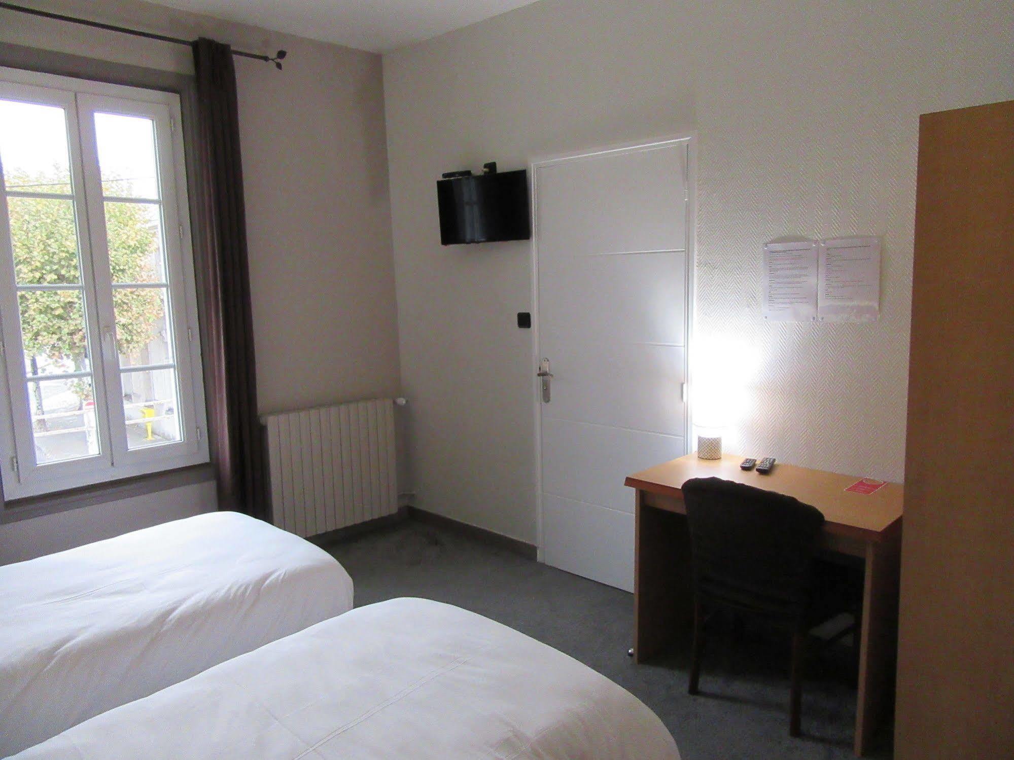 Contact Hotel De France Saintes Esterno foto