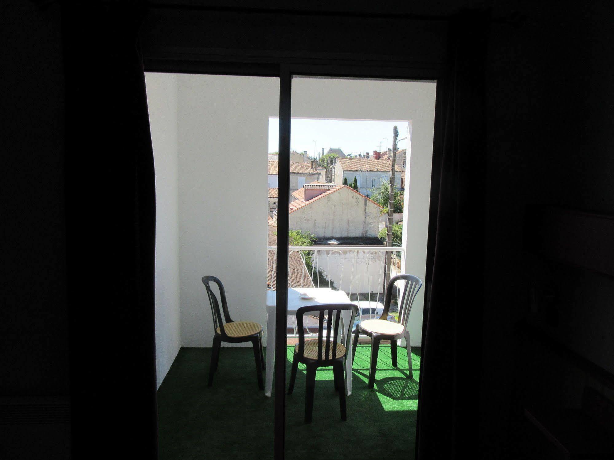 Contact Hotel De France Saintes Esterno foto