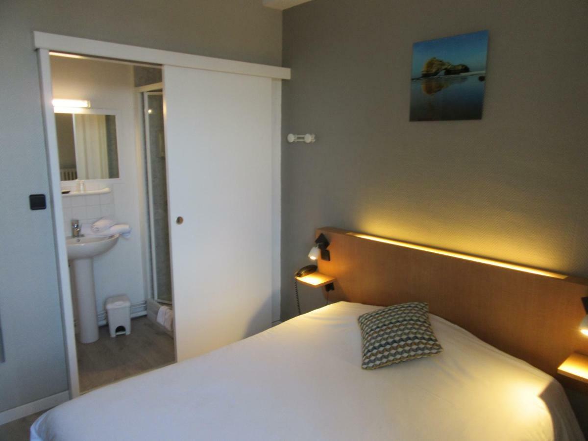 Contact Hotel De France Saintes Esterno foto