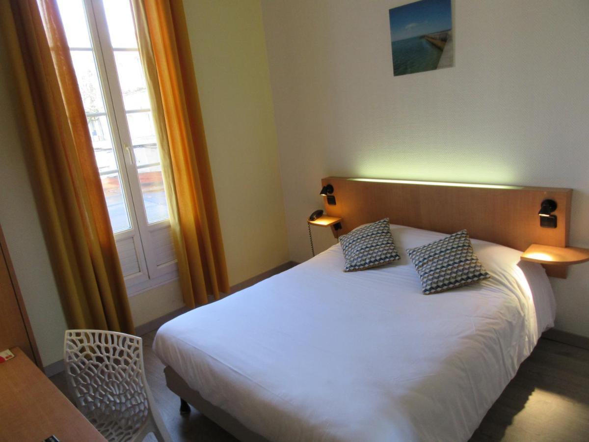 Contact Hotel De France Saintes Esterno foto
